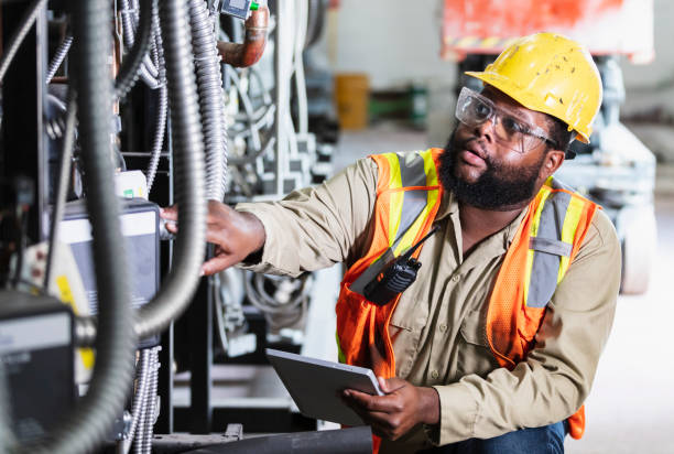 Best Affordable Emergency Electrician  in Palm Springs, CA